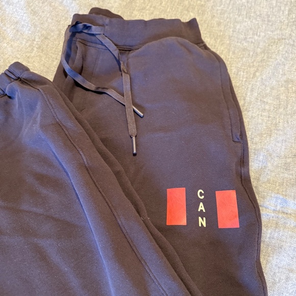 Lululemon  Jogger *COC* logo * Regular (M) - Picture 2 of 5